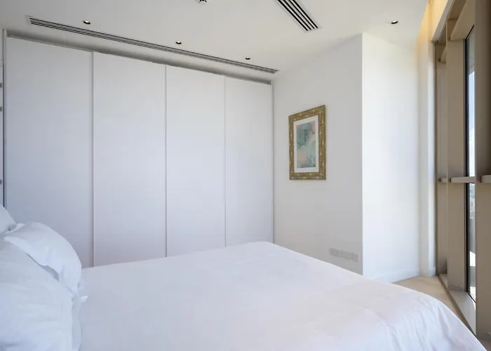 360 Nicosia-3 Bedrooms Exclusive Panoramic View