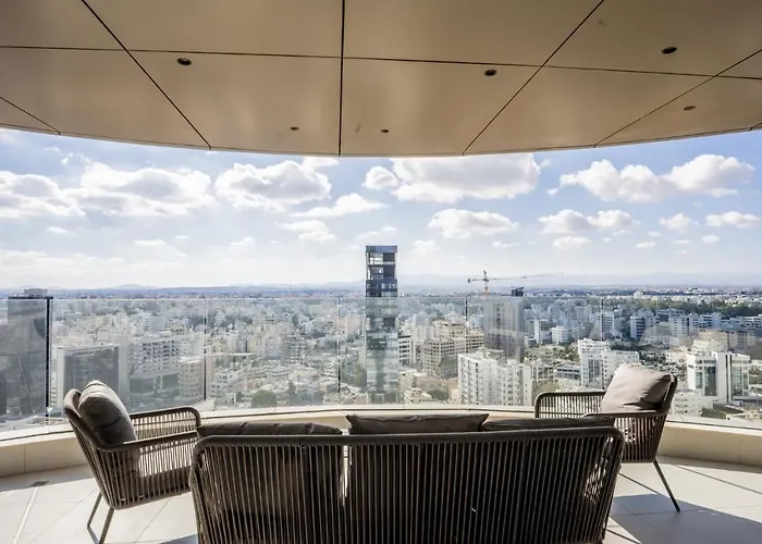 360 Nicosia-3 Bedrooms Exclusive Panoramic View ニコシア