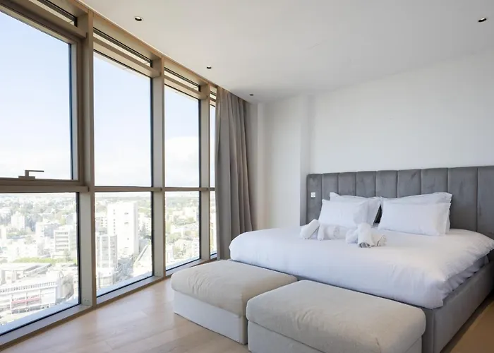 360 Nicosia-3 Bedrooms Exclusive Panoramic View * ニコシア